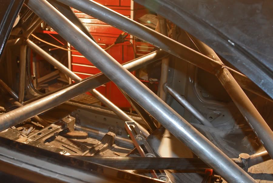 unibody pictures (planning chassis reinforcement) E46 Fanatics Forum